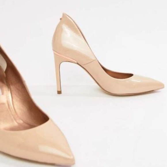 TED BAKER Savioz nude patent leather NWOT *store try-on* Women’s US‎ 10 - Picture 1 of 16